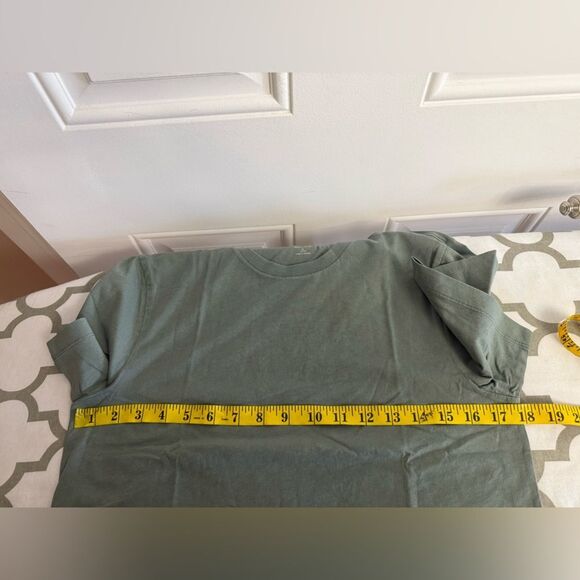 J.Crew Slim Broken-in T-shirt NWT Size S - Picture 8 of 11